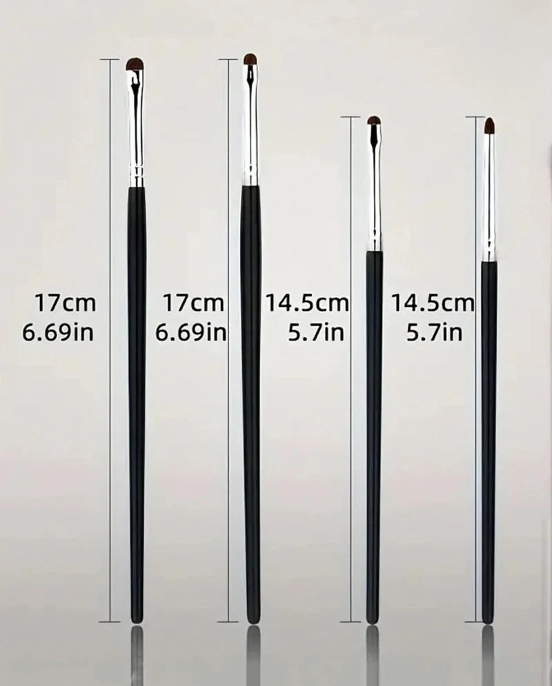 4pcs Fine Eyeshadow & Eyeliner Brush Set