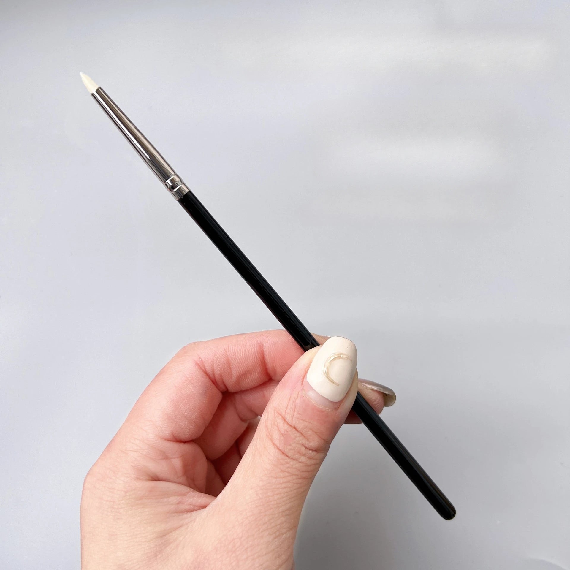 1pc Precision Concealer Brush – Soft & Fluffy