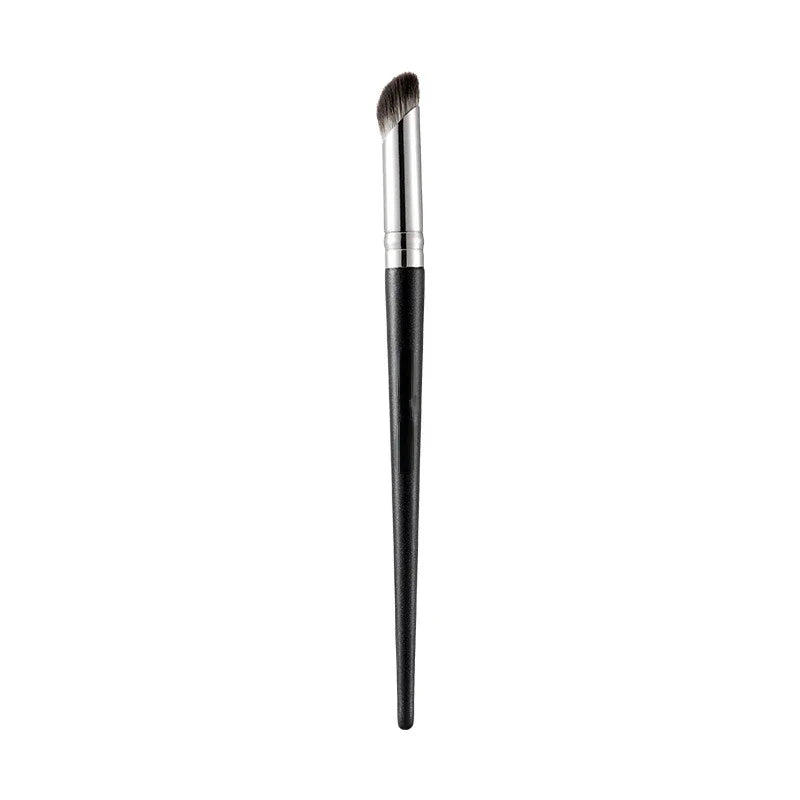 1pc Precision Concealer Brush – Soft & Fluffy